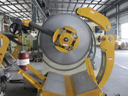 穿孔器のServoの送り装置を押す高速高速度鋼のコイルUncoiler/自動車