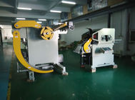 上海の穿孔器の供給ライン高さ、広東省のサーボ送り装置の金属板の処理